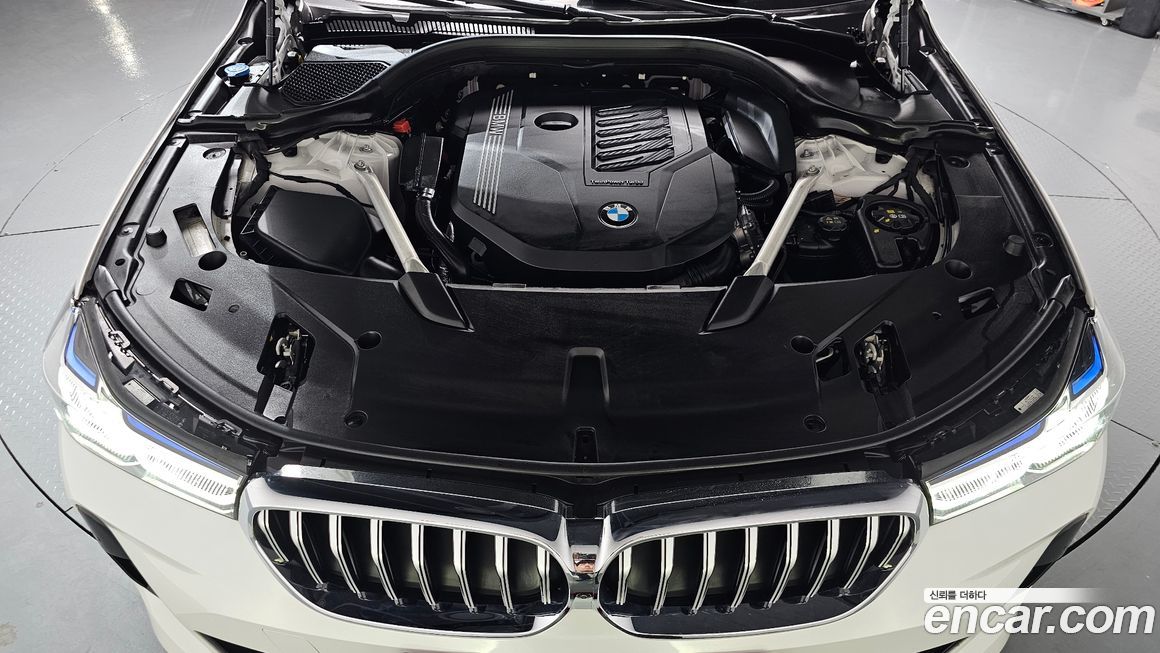 BMW Gran Turismo 2024