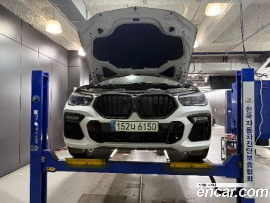 BMW X6 2021