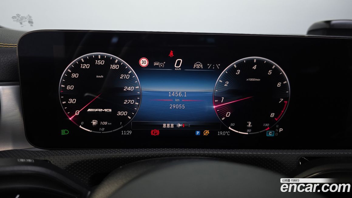 Mercedes-Benz CLA-Class 2025