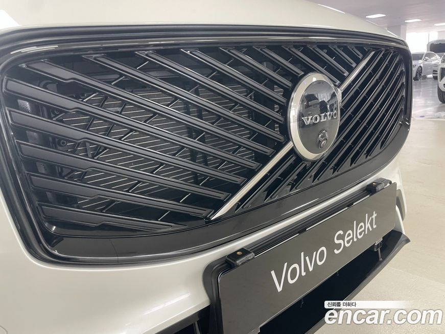 Volvo XC60 2026