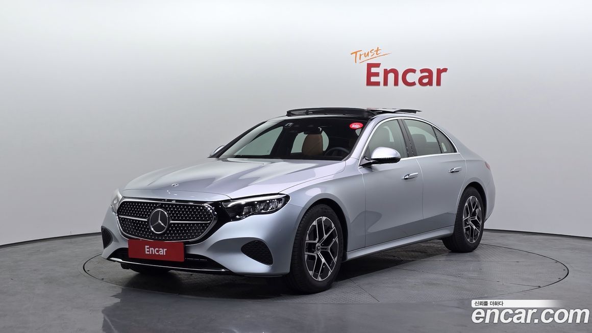 Mercedes-Benz E-Class 2025