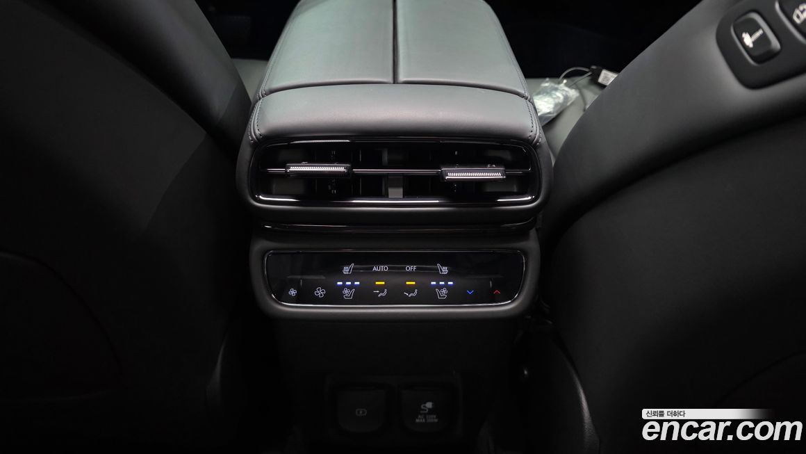 Genesis GV80 2025