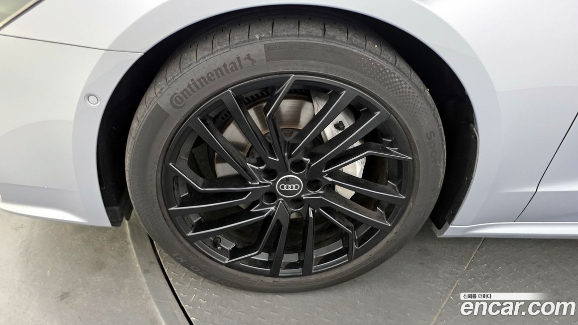 Audi A7 2024