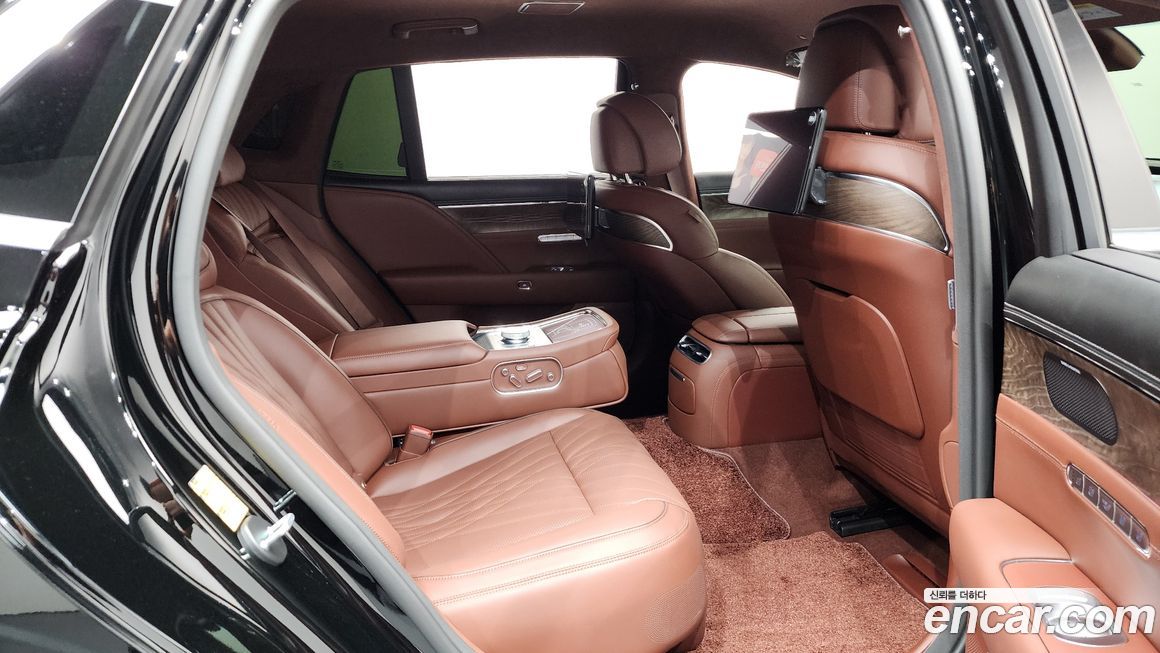 Genesis G90 2023