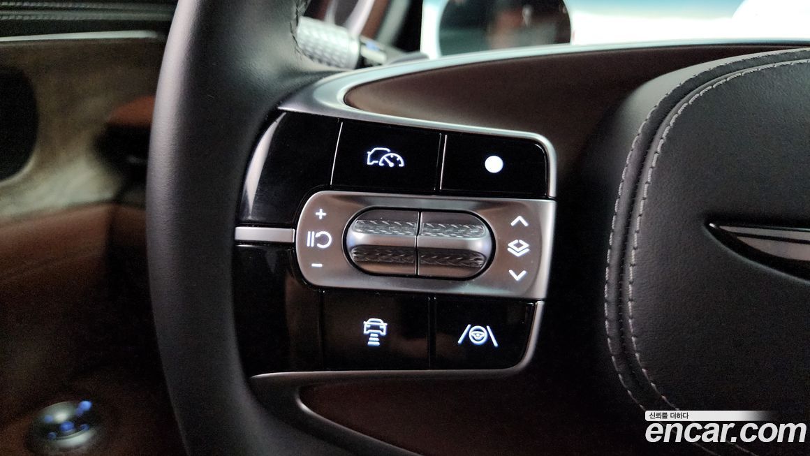 Genesis G90 2023