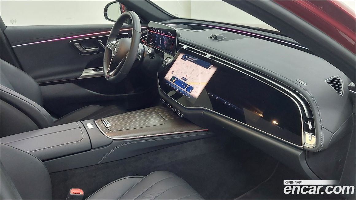 Mercedes-Benz E-Class 2025