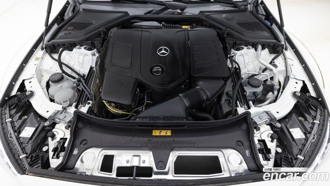 Mercedes-Benz E-Class 2026