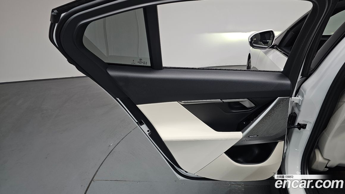 BMW 5-Series 2026