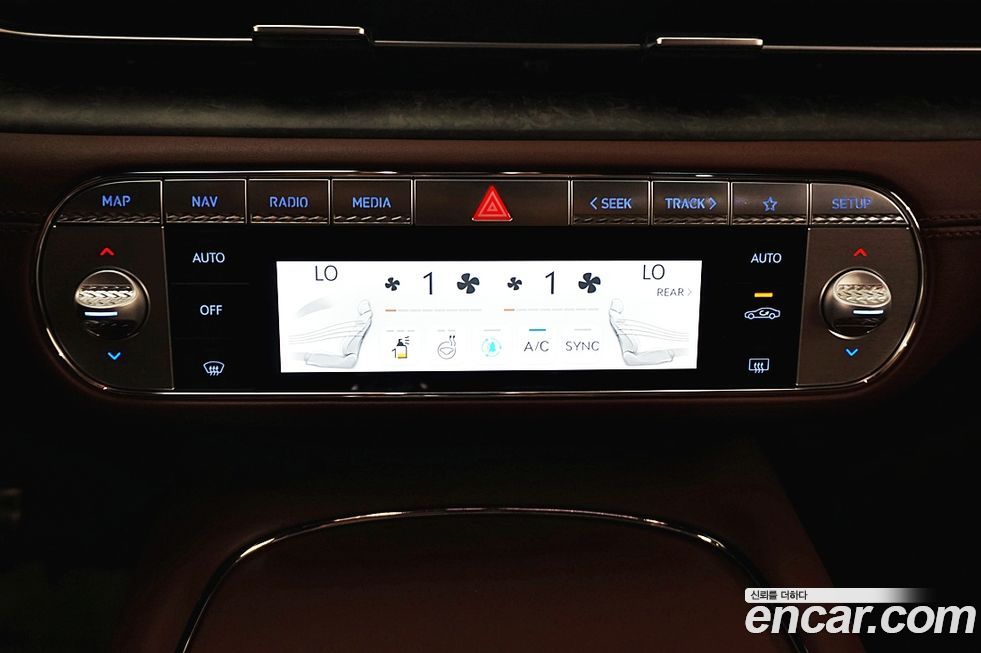 Genesis G90 2023