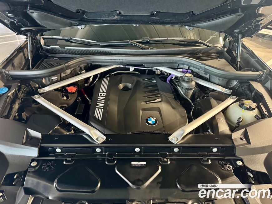 BMW X7 2023