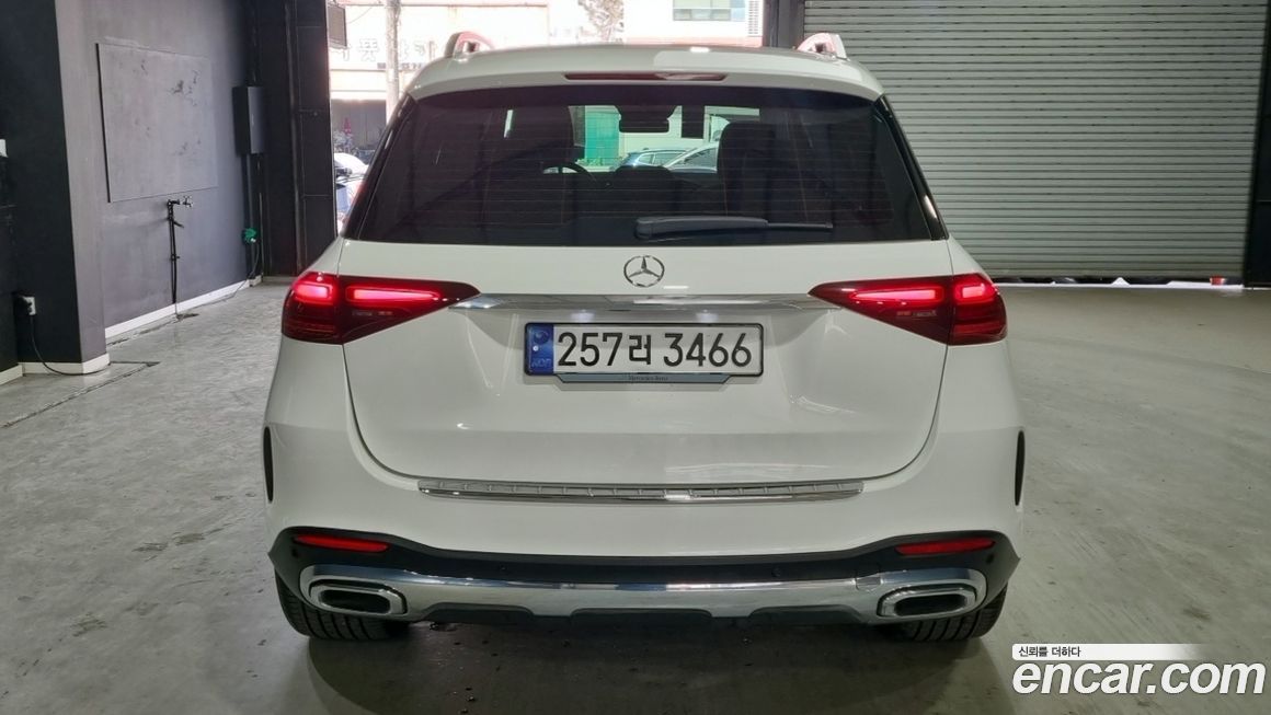 Mercedes-Benz GLE-Class 2024