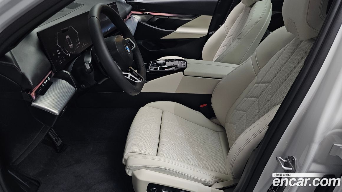BMW 5-Series 2026