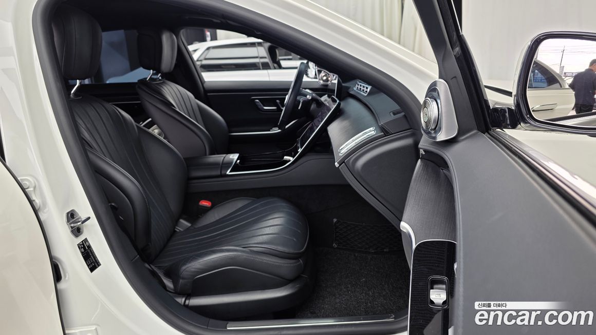 Mercedes-Benz S-Class 2022