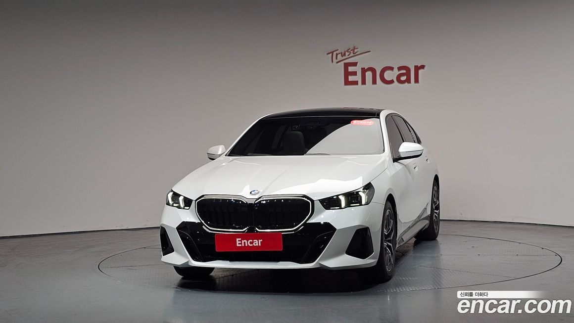 BMW 5-Series 2026