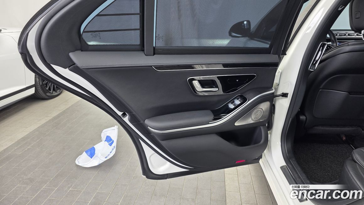 Mercedes-Benz S-Class 2022