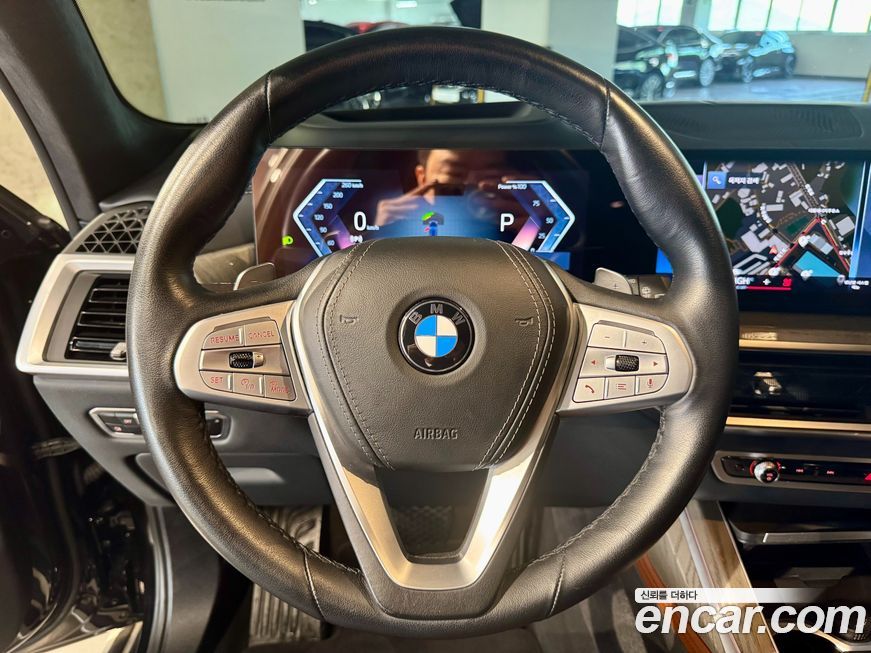 BMW X7 2023