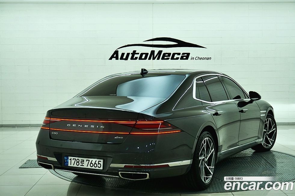Genesis G90 2023