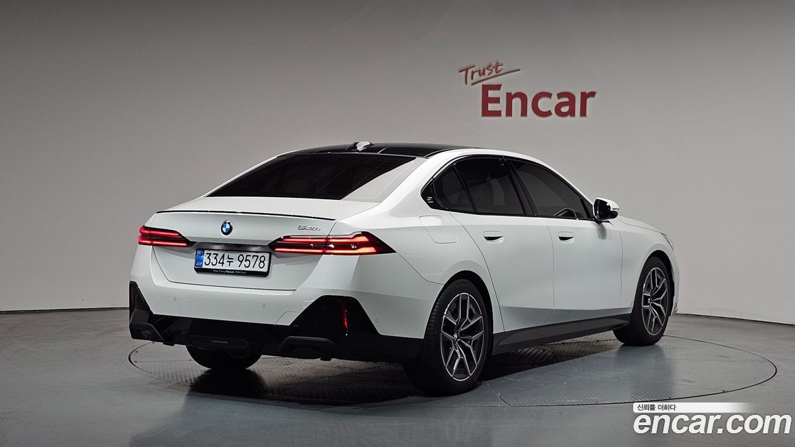 BMW 5-Series 2026