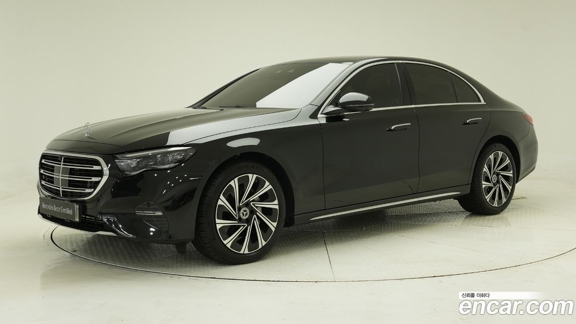 Mercedes-Benz E-Class 2025