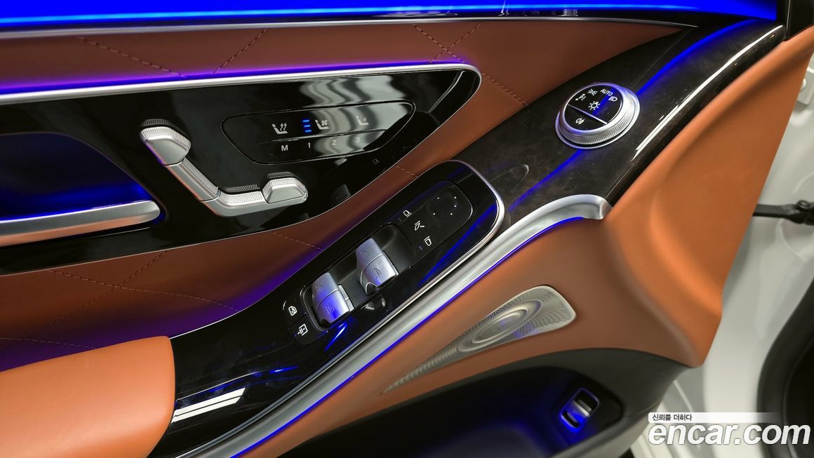 Mercedes-Benz S-Class 2022