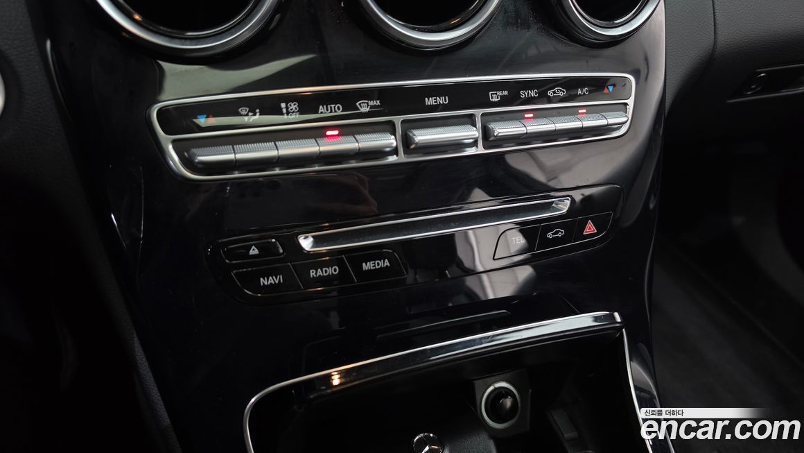 Mercedes-Benz C-Class 2018