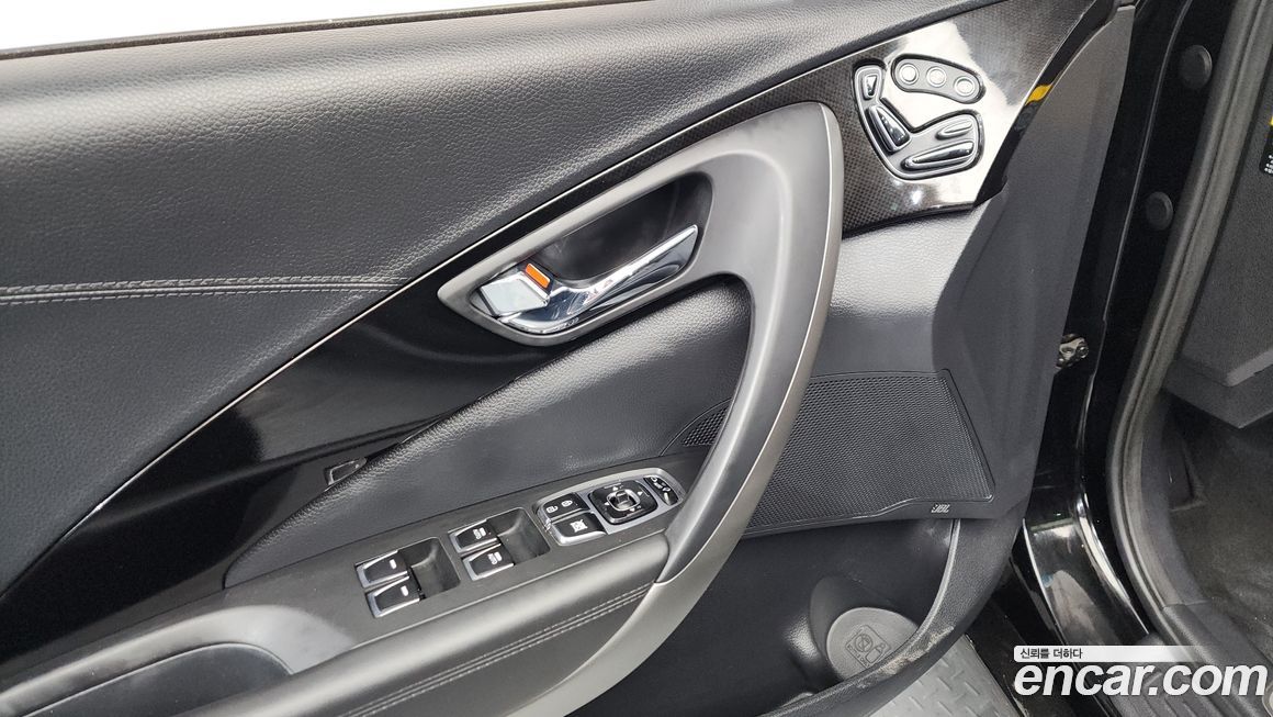 Hyundai Grandeur 2015
