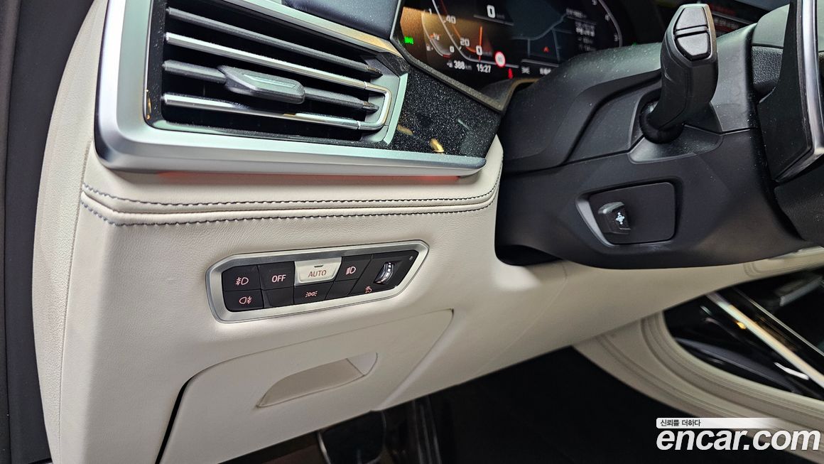 BMW X7 2022