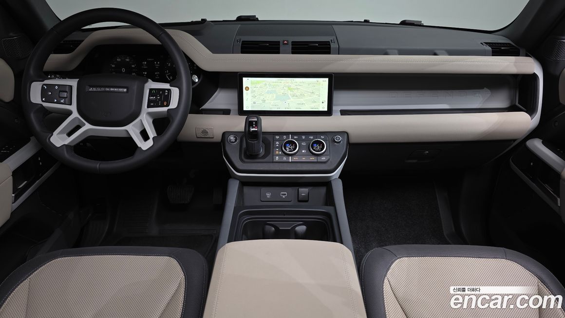 Land Rover Defender 2023