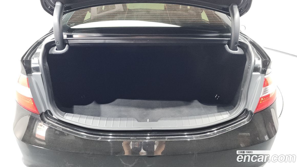 Hyundai Grandeur 2015