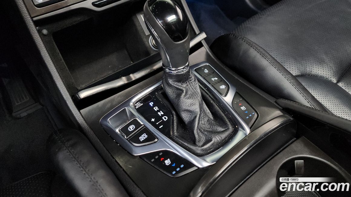 Hyundai Grandeur 2015