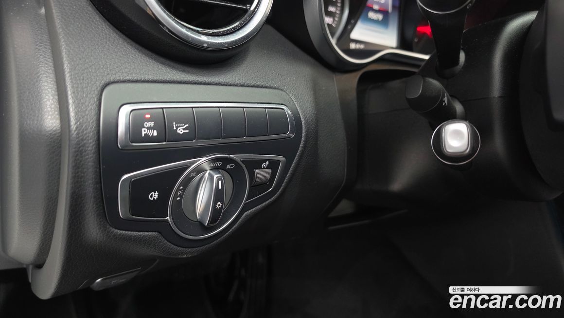 Mercedes-Benz C-Class 2018