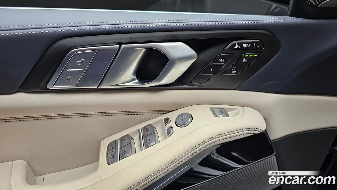 BMW X7 2022