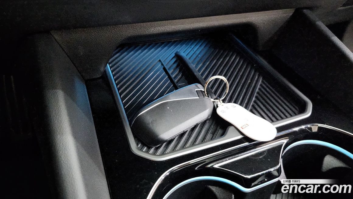 BMW 5-Series 2025