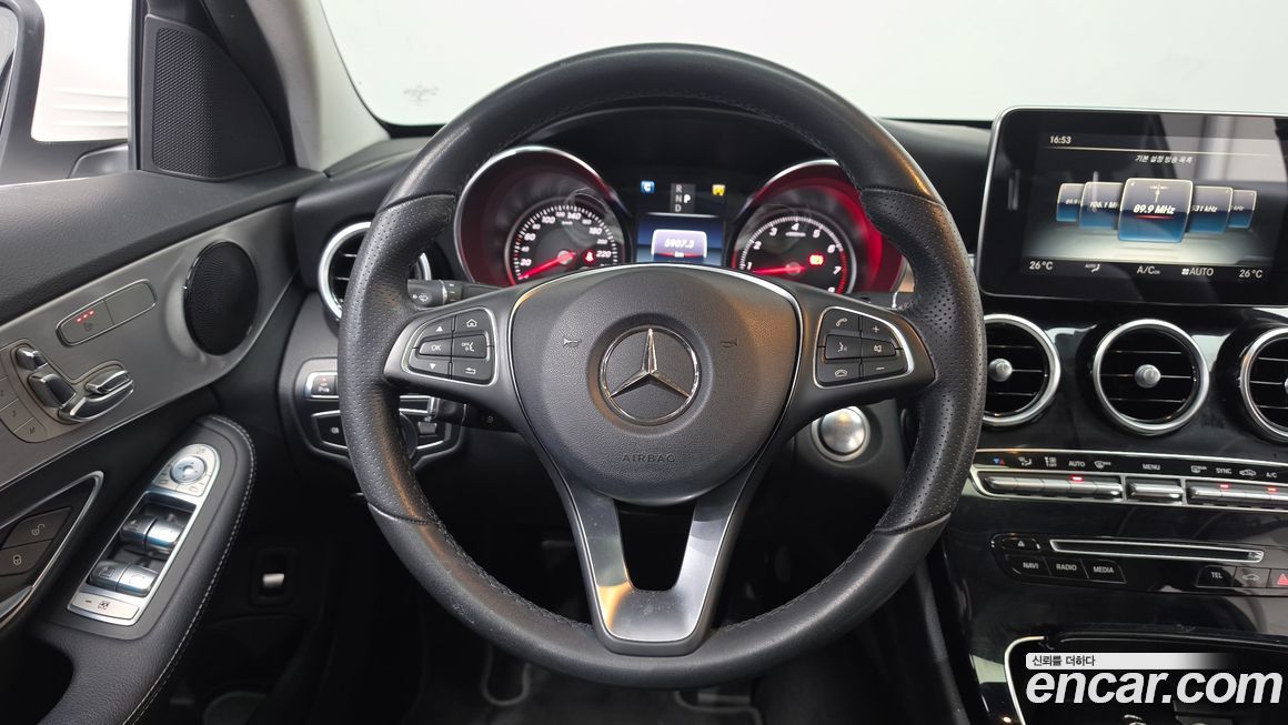 Mercedes-Benz C-Class 2018