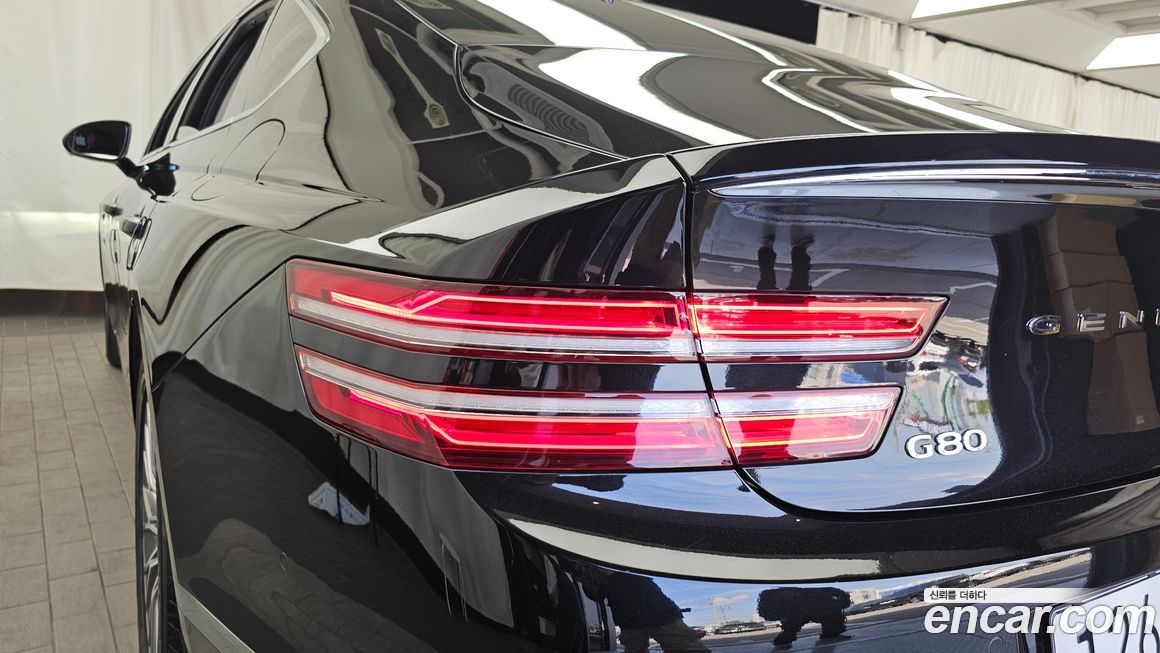 Genesis G80 2021