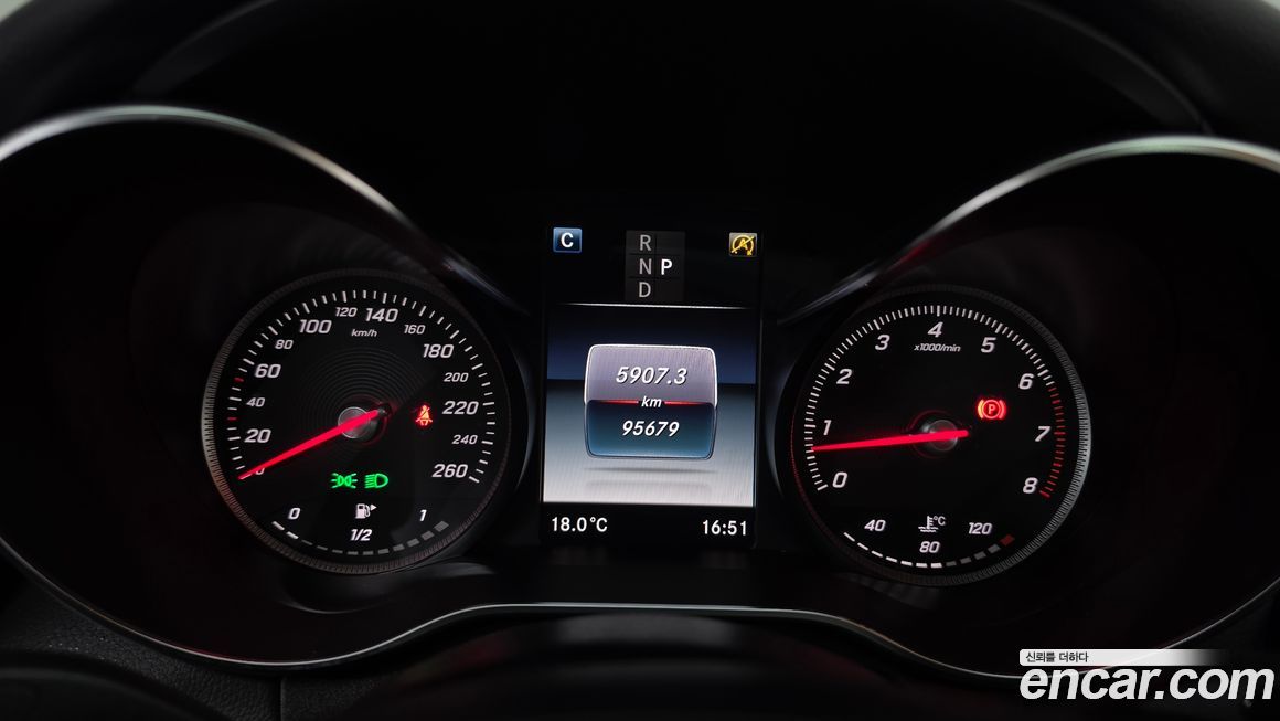 Mercedes-Benz C-Class 2018
