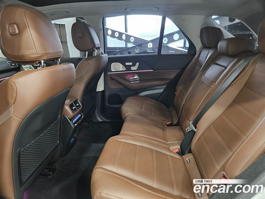 Mercedes-Benz GLE-Class 2025
