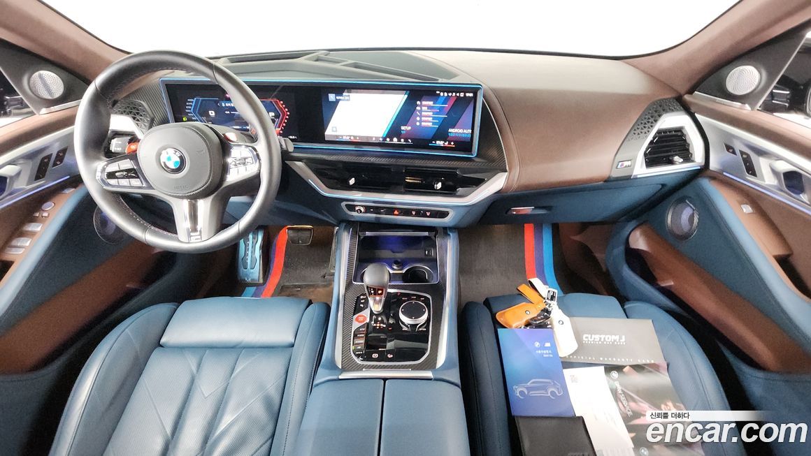 BMW XM 2025