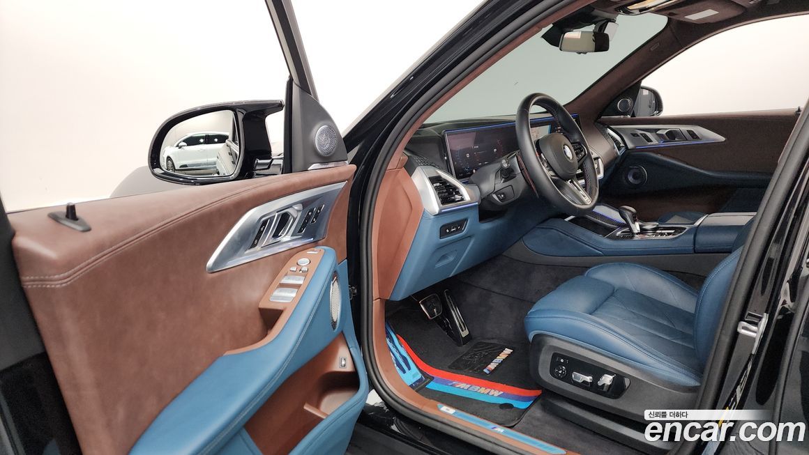 BMW XM 2025