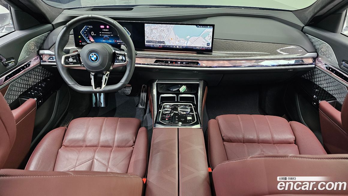 BMW 7-Series 2024