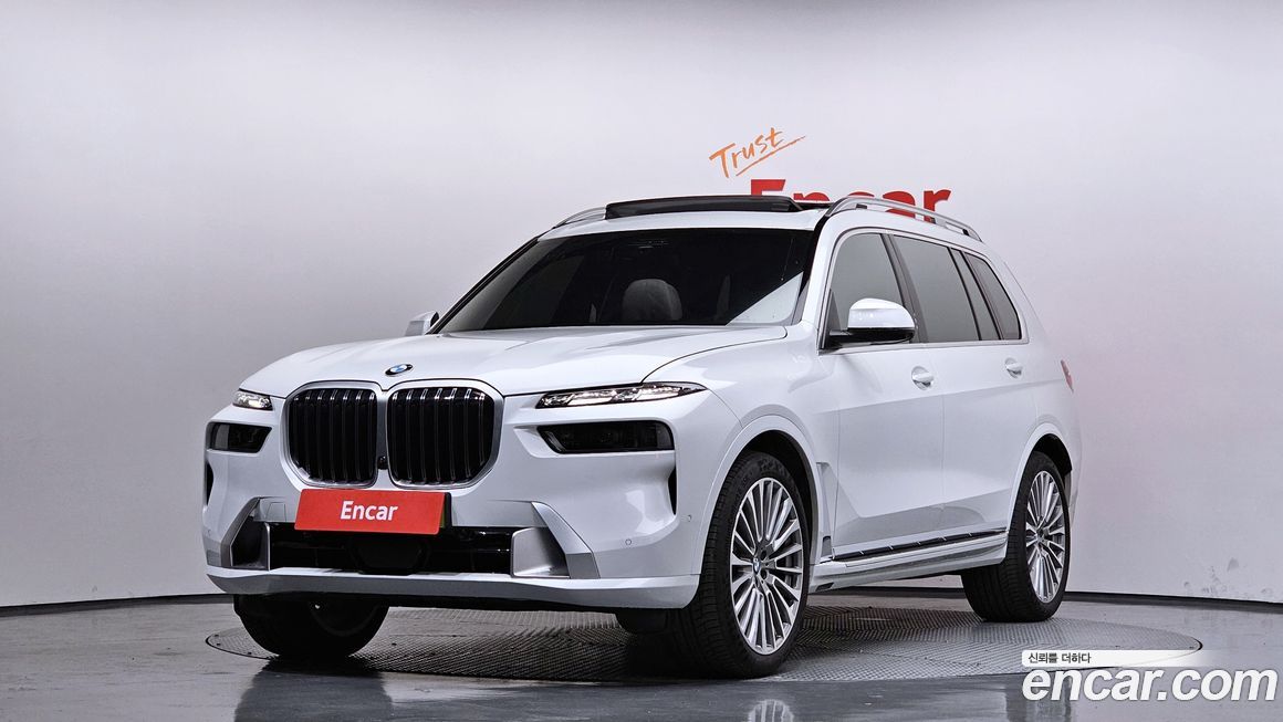 BMW X7 2025