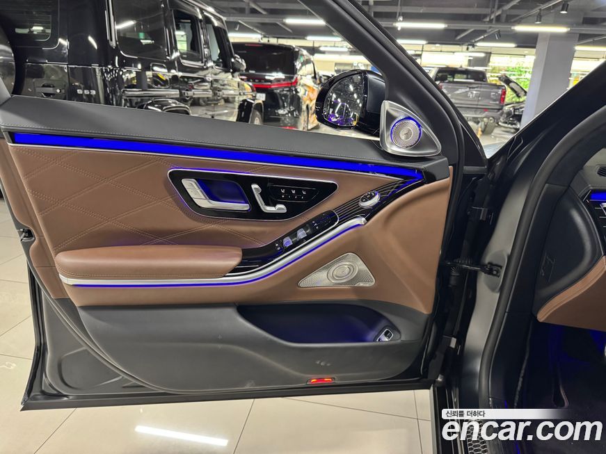 Mercedes-Benz S-Class 2022