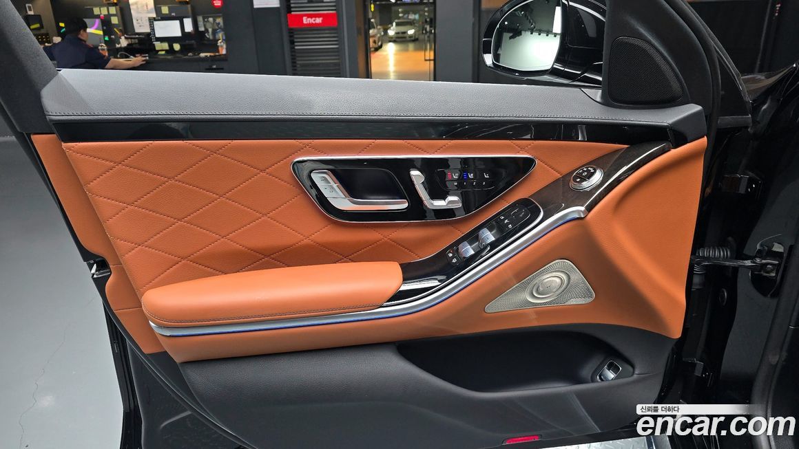 Mercedes-Benz S-Class 2026
