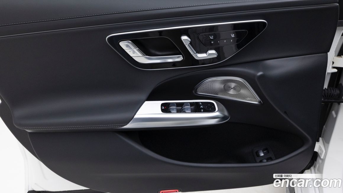 Mercedes-Benz E-Class 2026