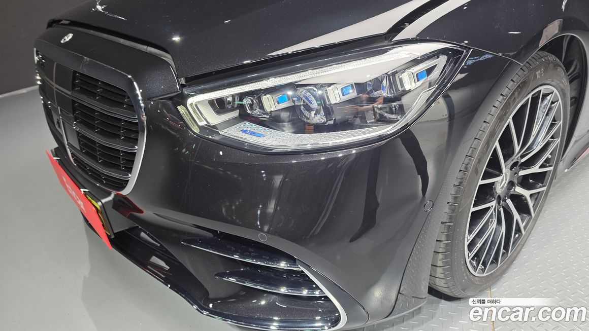Mercedes-Benz S-Class 2026