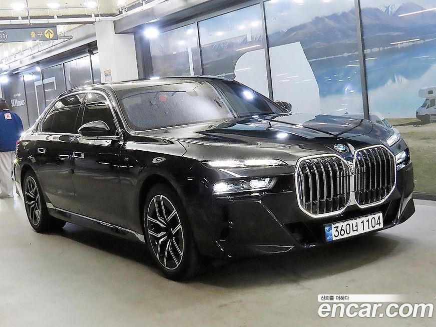 BMW 7-Series 2024