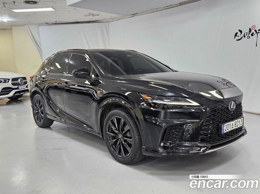 Lexus RX 2024