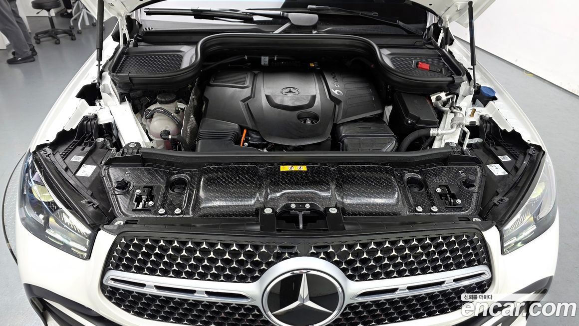 Mercedes-Benz GLE-Class 2024