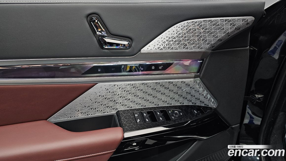 BMW 7-Series 2024