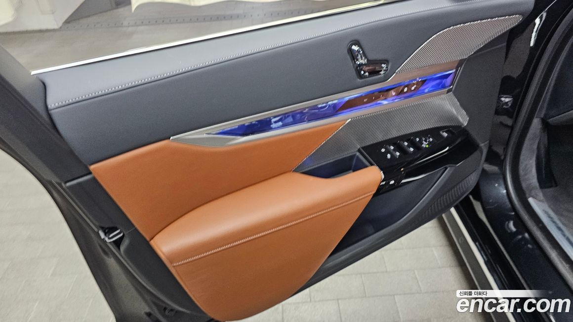 BMW 7-Series 2025